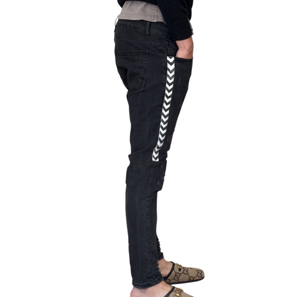 MEN FASHION JEANS